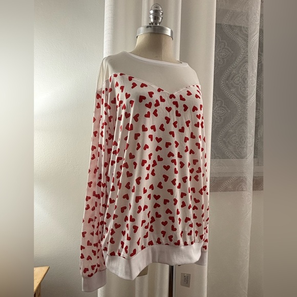 LulaRoe Lizzy Heart Patterned Women's Lightweight Top, XL, NWT - Picture 2 of 10